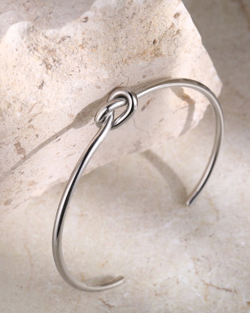 Eternity Knot Bracelet - Belfaire & Co.