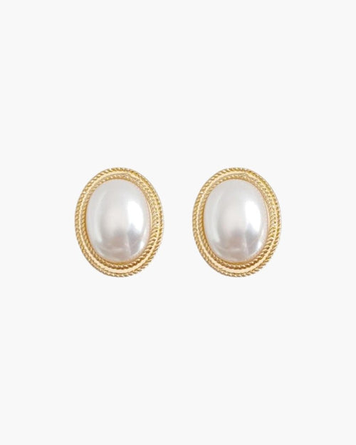 Radiance Oval Pearl Studs - Belfaire & Co.